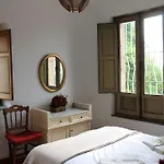 La Casona De La Garaba * غرادو