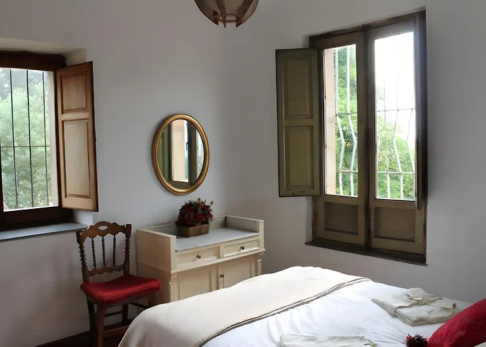 La Casona De La Garaba * Grado