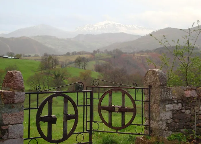 La Casona De La Garaba Holiday home Grado